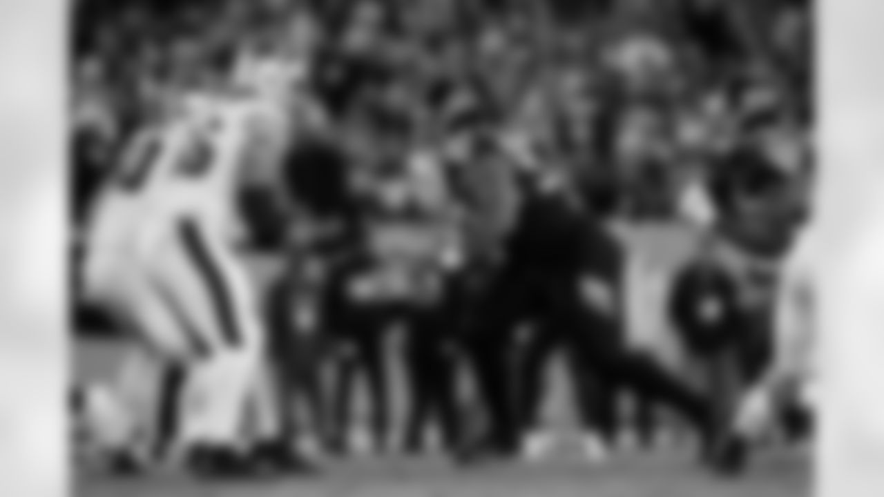 Tennessee Titans defensive end Jeffery Simmons (98) pressures the pocket during an NFL football game against the San Francisco 49ers, Thursday, Dec. 23, 2021, in Nashville, Tenn. Tennessee won 20-17. (Aaron M. Sprecher via AP)