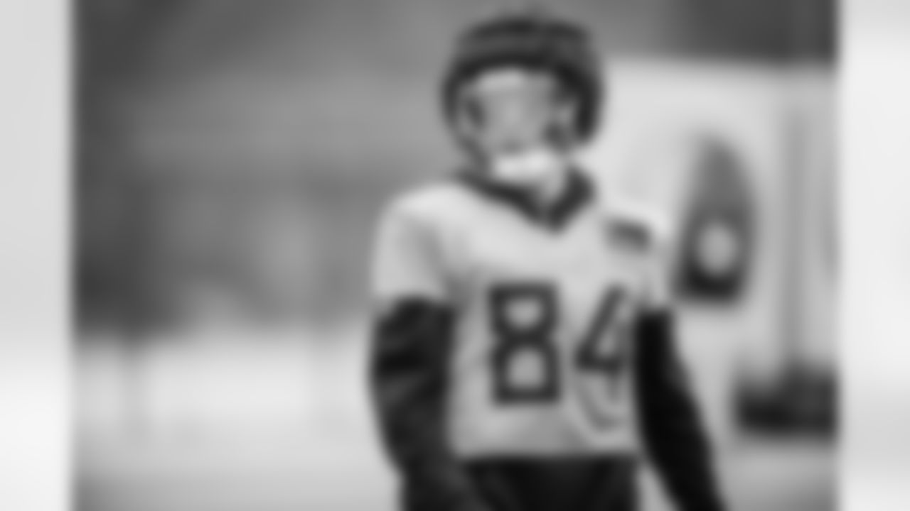 Tight end Gunnar Helm #84 of the Tennessee Titans during practice at the Ascension Saint Thomas Sports Park on December 4, 2025 in Nashville, TN. Photo By Donald Page/Tennessee Titans