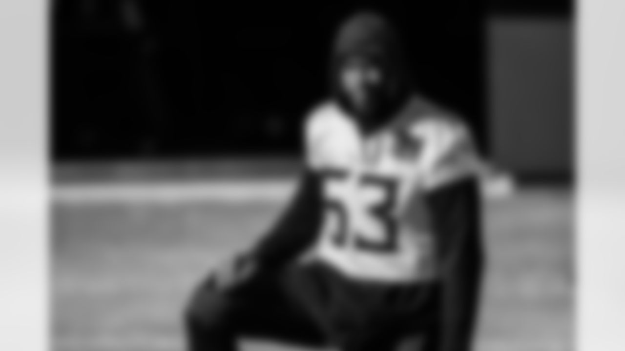 Outside linebacker Jihad Ward #53 of the Tennessee Titans during practice at the Ascension Saint Thomas Sports Park on November 28, 2025 in Nashville, TN. Photo By Beau Brune/Tennessee Titans