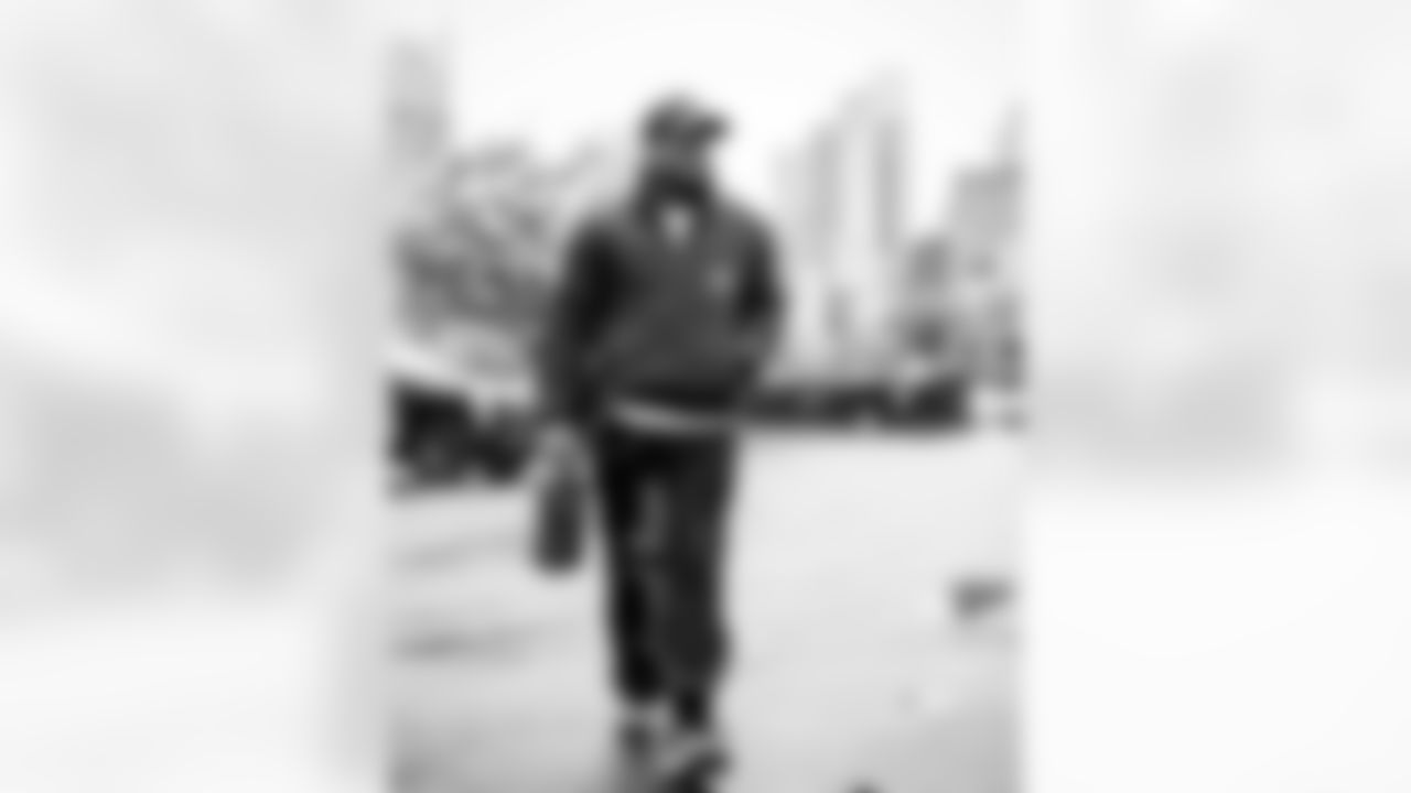 The Tennessee Titans and the Los Angeles Chargers compete at Nissan Stadium on November 02, 2025 in Nashville, TN. Photo B Donald Page/Tennessee Titans