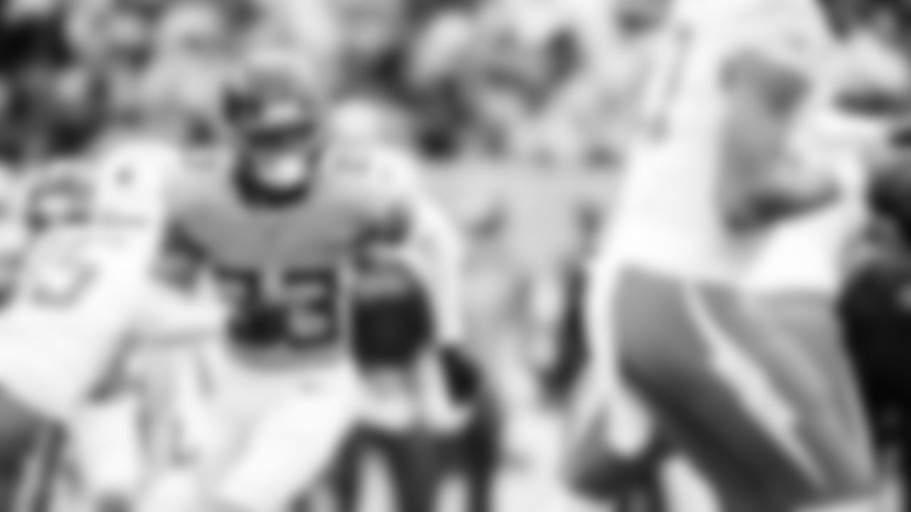 The Tennessee Titans and the Los Angeles Chargers compete at Nissan Stadium on November 02, 2025 in Nashville, TN. Photo B Donald Page/Tennessee Titans