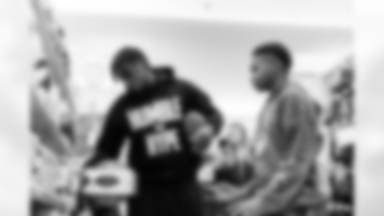 Quarterback Cam Ward #1 of the Tennessee Titans partners with Preston Taylor Ministries to take 8 kids holiday shopping on December 16, 2025 in Nashville, TN. Photo By Jessie Rogers/Tennessee Titans