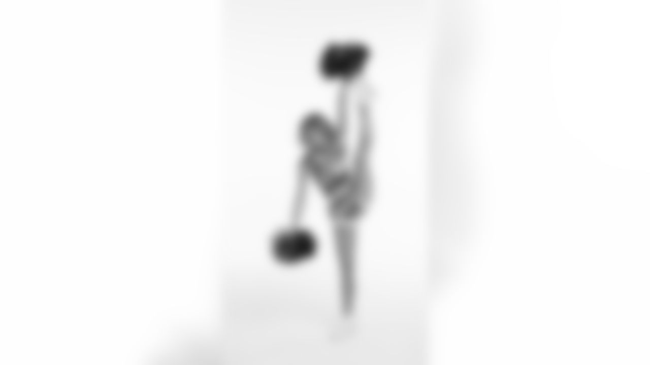 2023 Titans_Cheer_OliviaCorley_1793