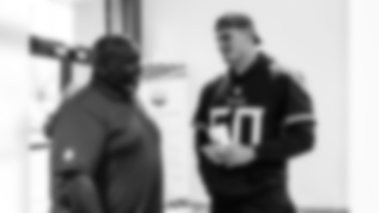 Tennessee Titans host a lunch and play bingo with veterans on Veteran's Day at Operation Stand Down on November 11, 2025 in Nashville, TN. Photo By Jessie Rogers/Tennessee Titans