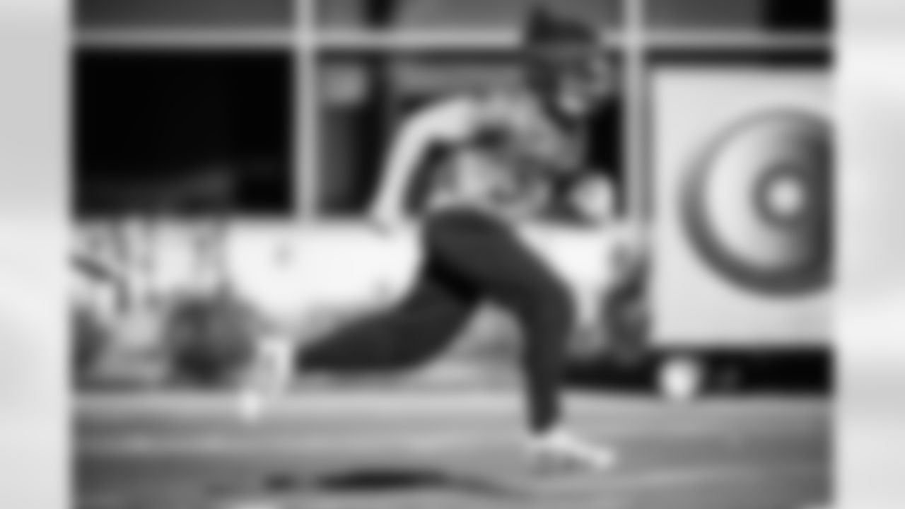 Running back Kalel Mullings #31 of the Tennessee Titans during practice at the Ascension Saint Thomas Sports Park on November 12, 2025 in Nashville, TN. Photo By Donald Page/Tennessee Titans