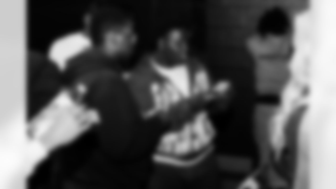 Community Tuesdays on October 28, 2025 at James Lawson High School in Nashville, TN. Photo By Beau Brune/Tennessee Titans