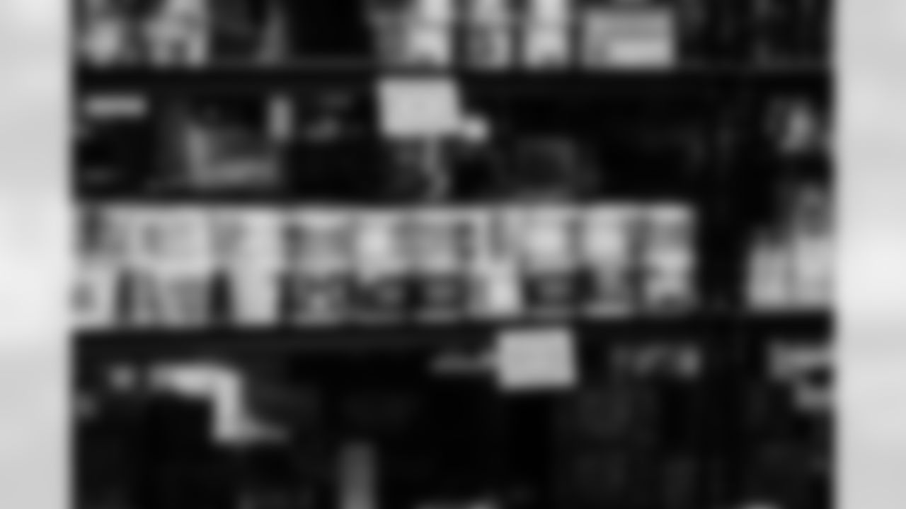 Jeffery Simmons Sack Campaign Check Donation on January 21, 2026 in Nashville, TN. Photo By Beau Brune/Tennessee Titans