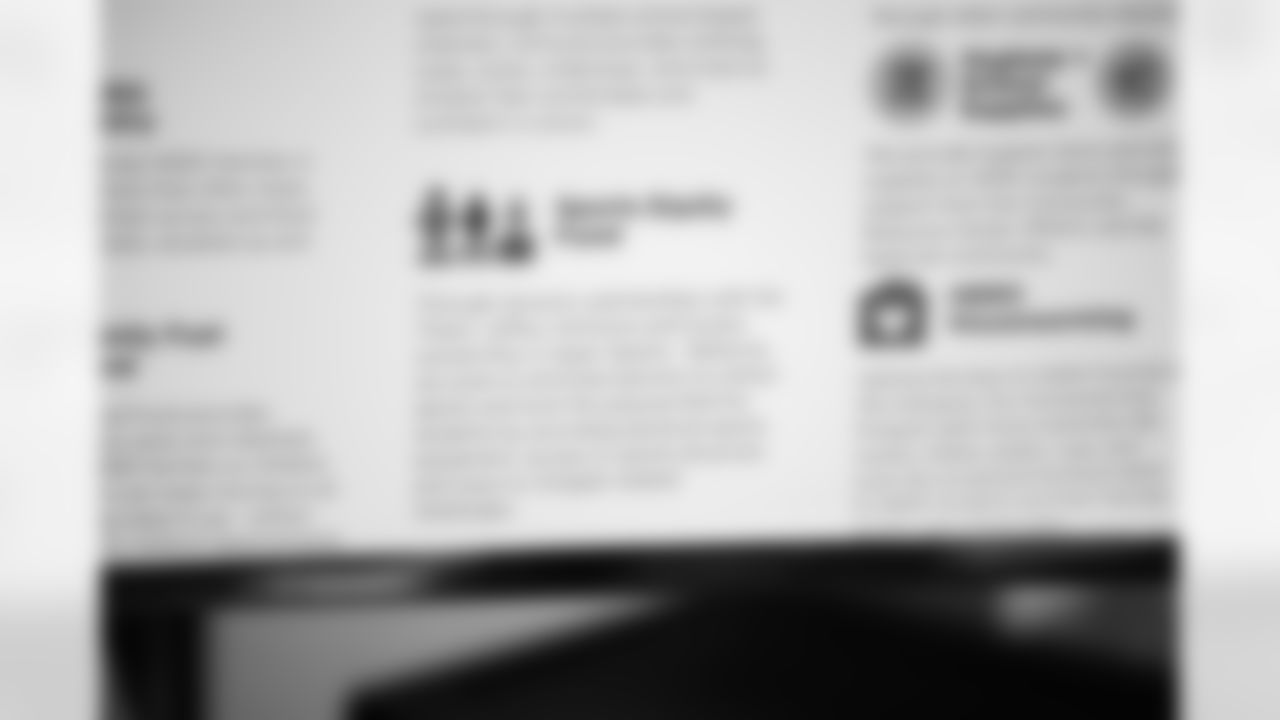 Jeffery Simmons Sack Campaign Check Donation on January 21, 2026 in Nashville, TN. Photo By Beau Brune/Tennessee Titans