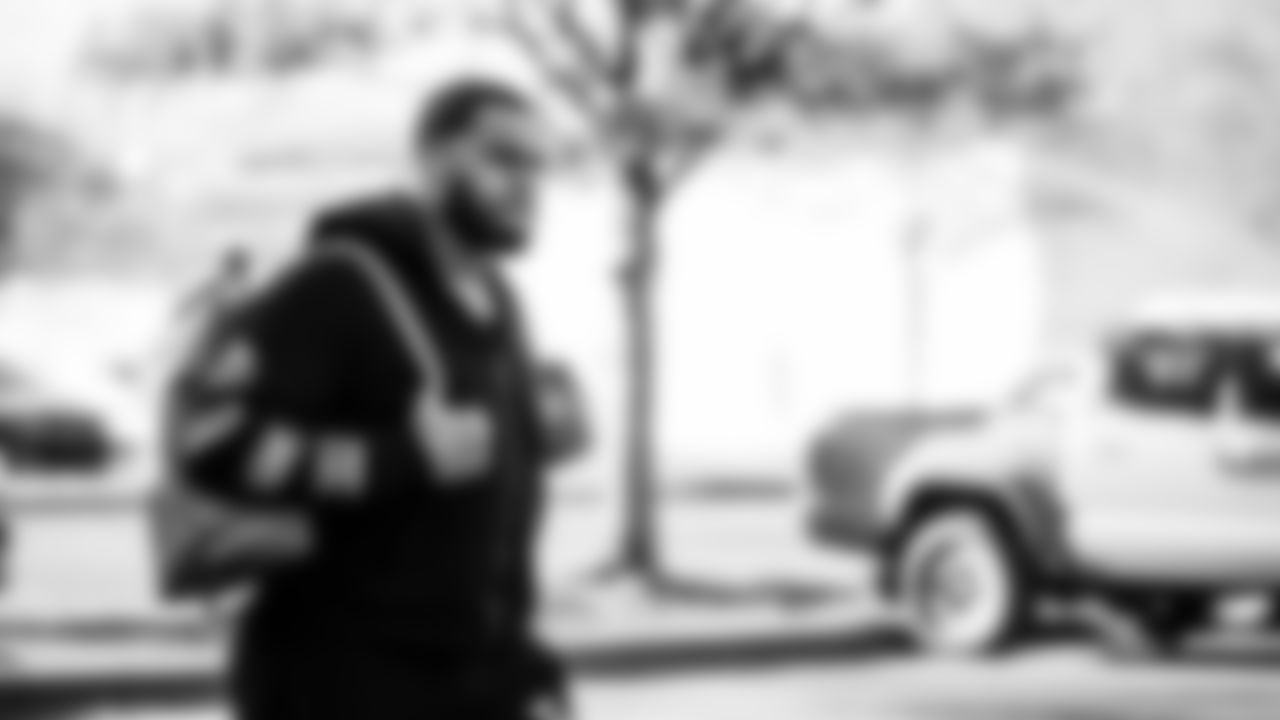 The Tennessee Titans and the Kansas City Chiefs compete at Nissan Stadium on December 21, 2025 in Nashville, TN. Photo By Donald Page/Tennessee Titans