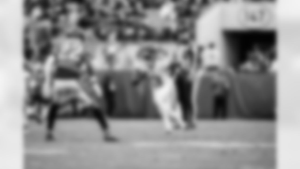 The Tennessee Titans and the Jacksonville Jaguars compete at EverBank Stadium on January 04, 2026 in Jacksonville, FL. Photo By Jessie Rogers/Tennessee Titans