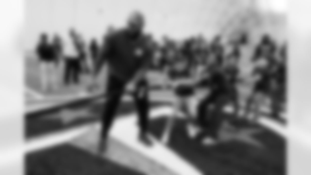 Jeffery Simmons Thanksgiving Event on November 25, 2025 at Ascension Saint Thomas Sports Park in Nashville, TN. Photo By Beau Brune/Tennessee Titans