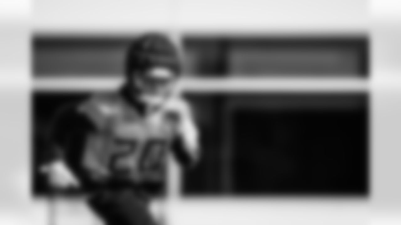 Running back Tony Pollard #20 of the Tennessee Titans during practice at the Ascension Saint Thomas Sports Park on December 11, 2025 in Nashville, TN. Photo By Jessie Rogers/Tennessee Titans