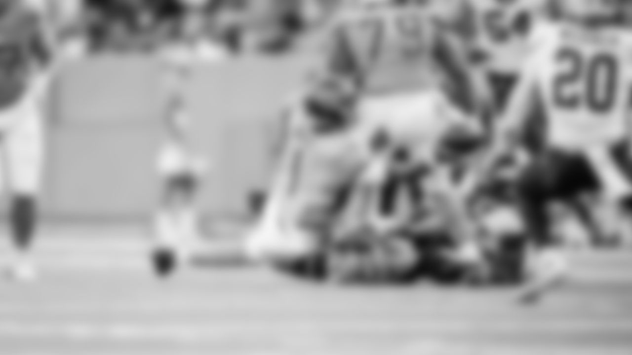 The Tennessee Titans and the New Orleans Saints compete at Nissan Stadium on December 28, 2025 in Nashville, TN. Photo By Jessie RogersTennessee Titans