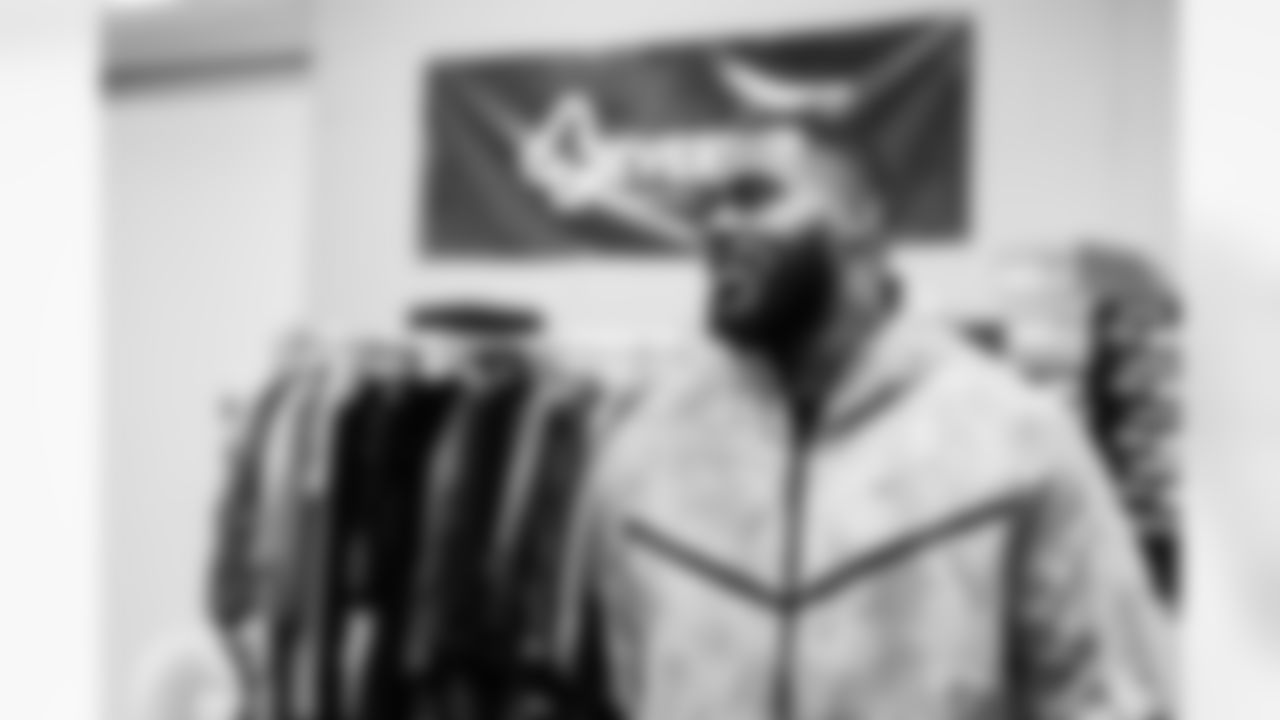 Jeffery Simmons Sack Campaign Check Donation on January 21, 2026 in Nashville, TN. Photo By Beau Brune/Tennessee Titans