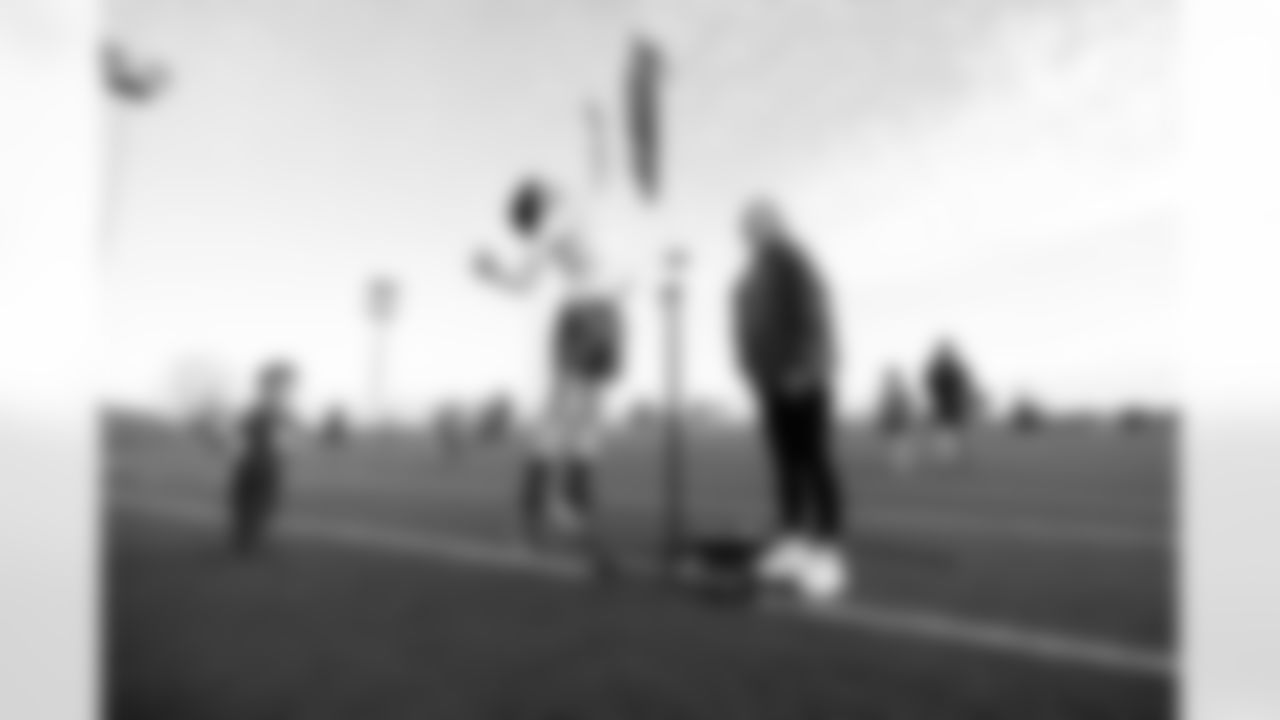 Salute to Service Field Day on November 13, 2025 in Clarksville, TN. Photo By Beau Brune/Tennessee Titans