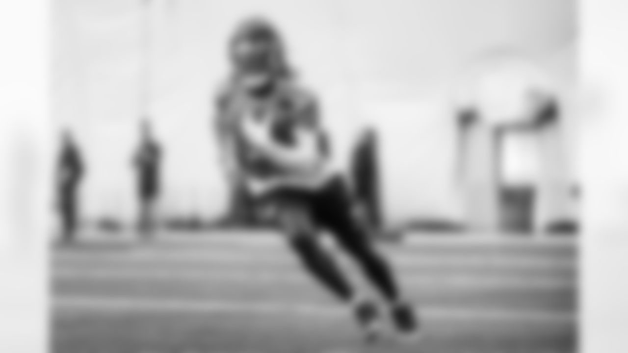 Running back Tyjae Spears #2 of the Tennessee Titans during practice in the bubble at the Ascension Saint Thomas Sports Park on October 29, 2025 in Nashville, TN. Photo By Donald Page/Tennessee Titans