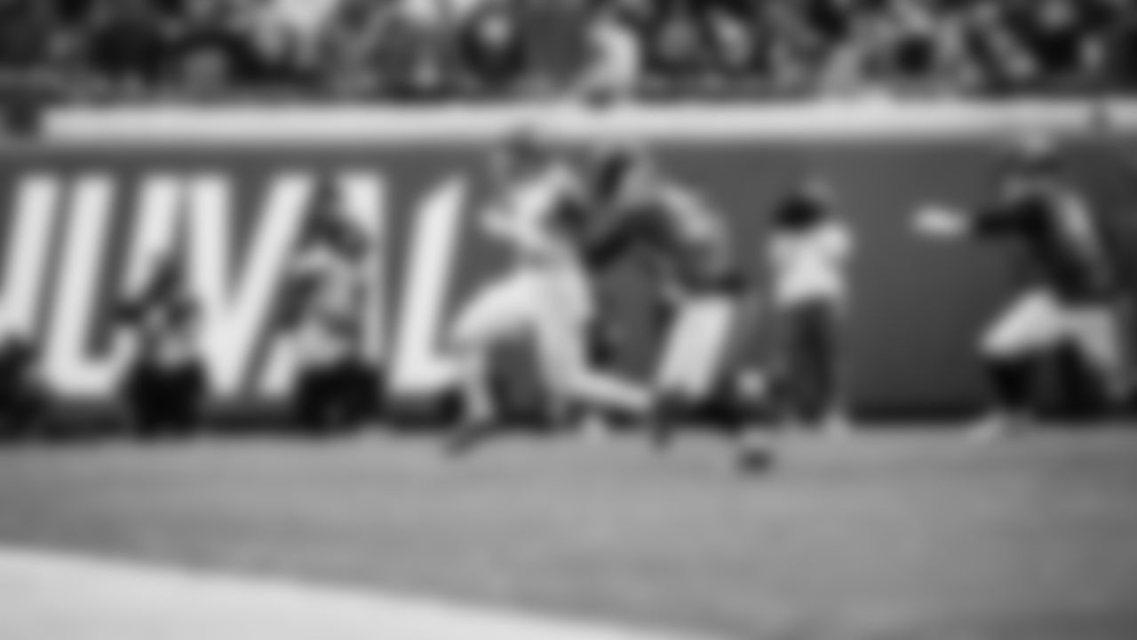 The Tennessee Titans and the Jacksonville Jaguars compete at EverBank Stadium on January 04, 2026 in Jacksonville, FL. Photo By Jessie Rogers/Tennessee Titans