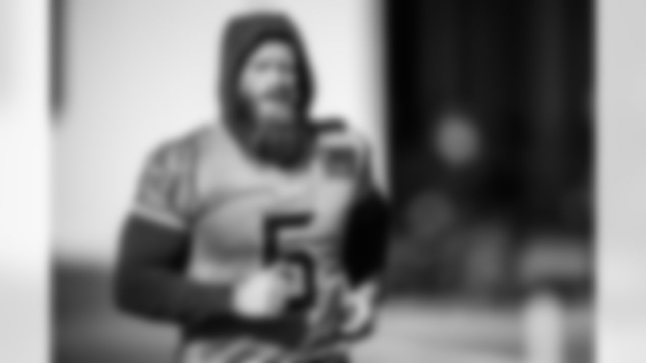 Kicker Joey Slye #6 of the Tennessee Titans during practice at the Ascension Saint Thomas Sports Park on November 28, 2025 in Nashville, TN. Photo By Beau Brune/Tennessee Titans