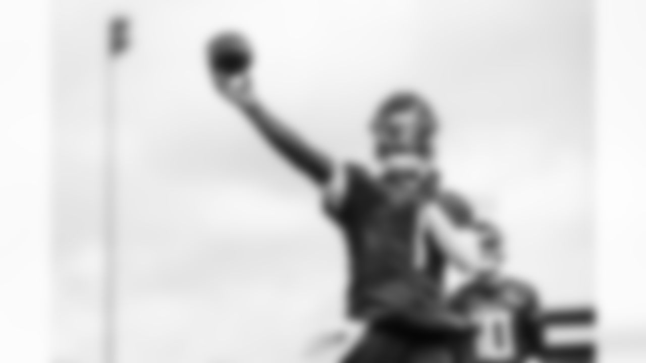 Quarterback Cam Ward #1 of the Tennessee Titans during practice at the Ascension Saint Thomas Sports Park on October 30, 2025 in Nashville, TN. Photo By Donald Page/Tennessee Titans