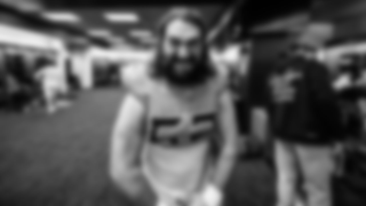 during the game between the Tennessee Titans and the Kansas City Chiefs at Nissan Stadium on {monthname:UC} {day0}, {year4} in Nashville, TN. Photo By /{serialnum}//Tennessee Titans