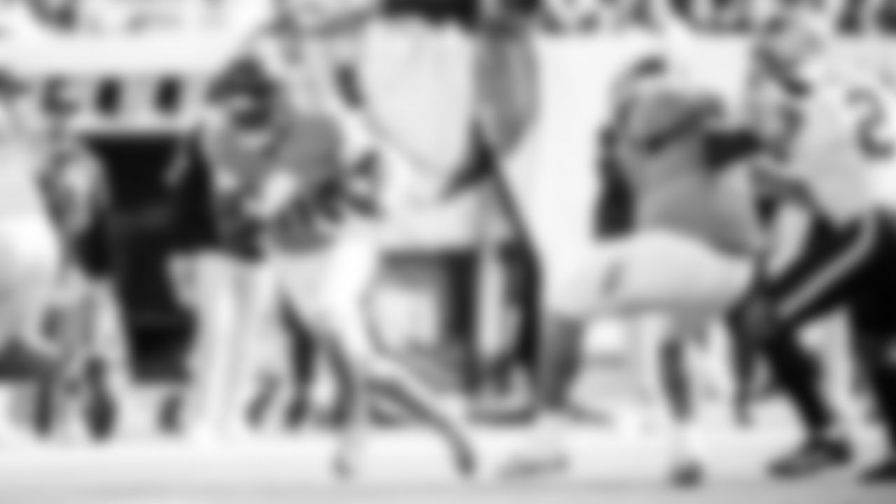 Wide receiver Van Jefferson #11 of the Tennessee Titans during the game between the Tennessee Titans and the New England Patriots at Nissan Stadium on October 19, 2025 in Nashville, TN. Photo By Tennessee Titans