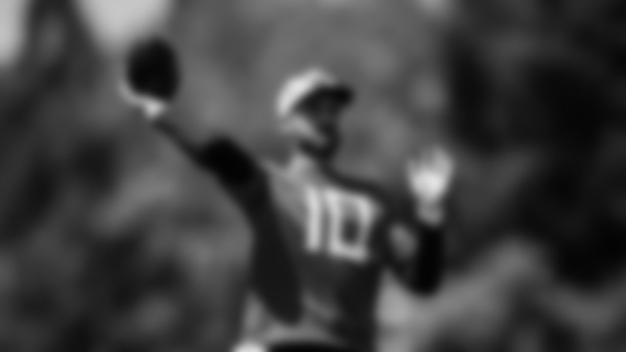 Quarterback Brandon Allen #10 of the Tennessee Titans during phase 2 workouts at the Ascension Saint Thomas Sports Park on May 22, 2025 in Nashville, TN. Photo By Jessie Rogers/Tennessee Titans