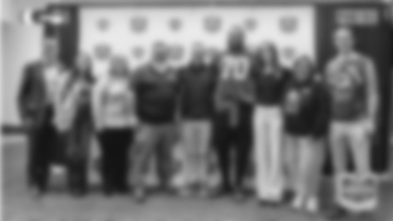 251028-STSPresser-2560