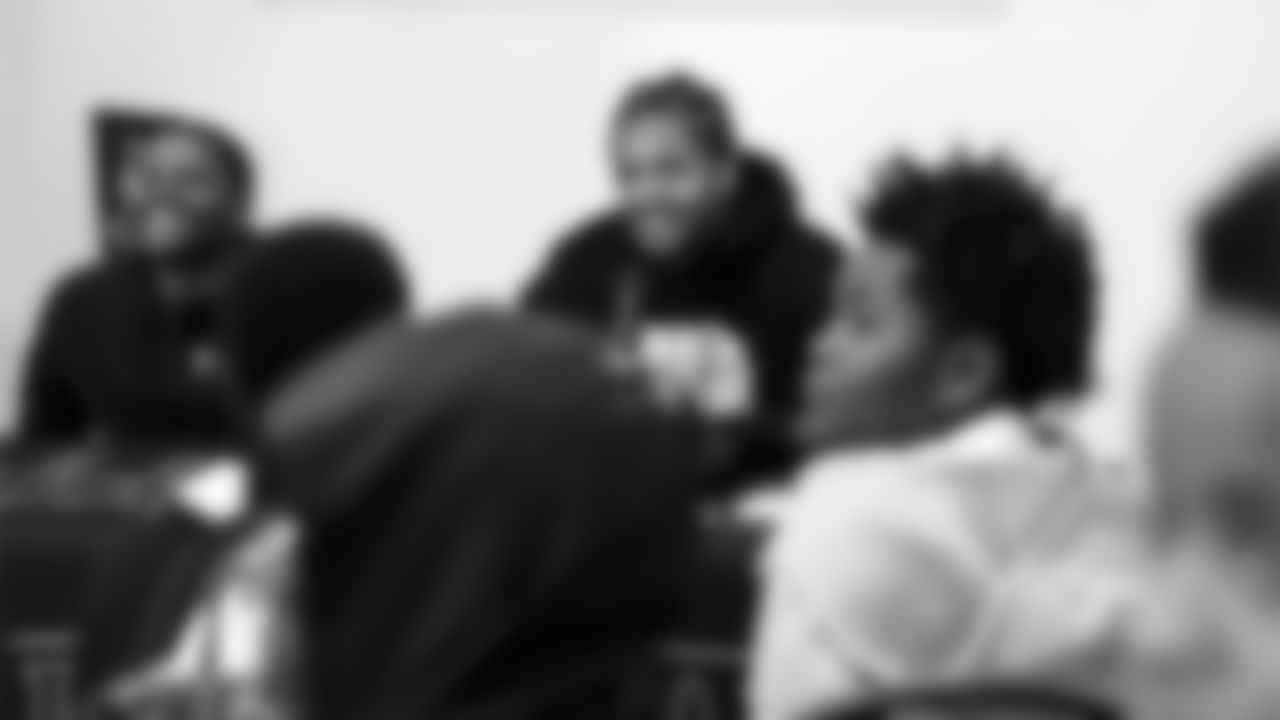 Rome Odunze Community 11.6.25 _0008__JF14268.jpg