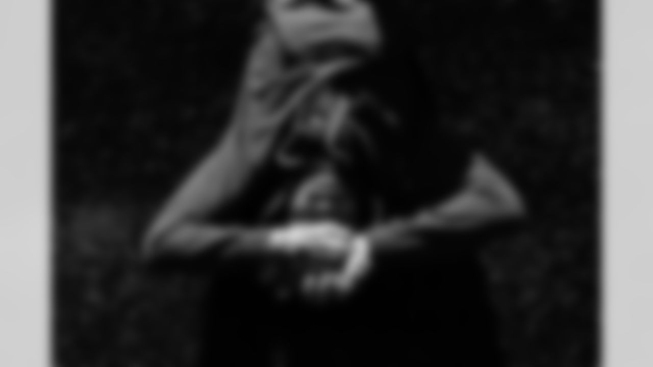 2025_1130_Vikings_Seattle_TTL_0005_Rusco