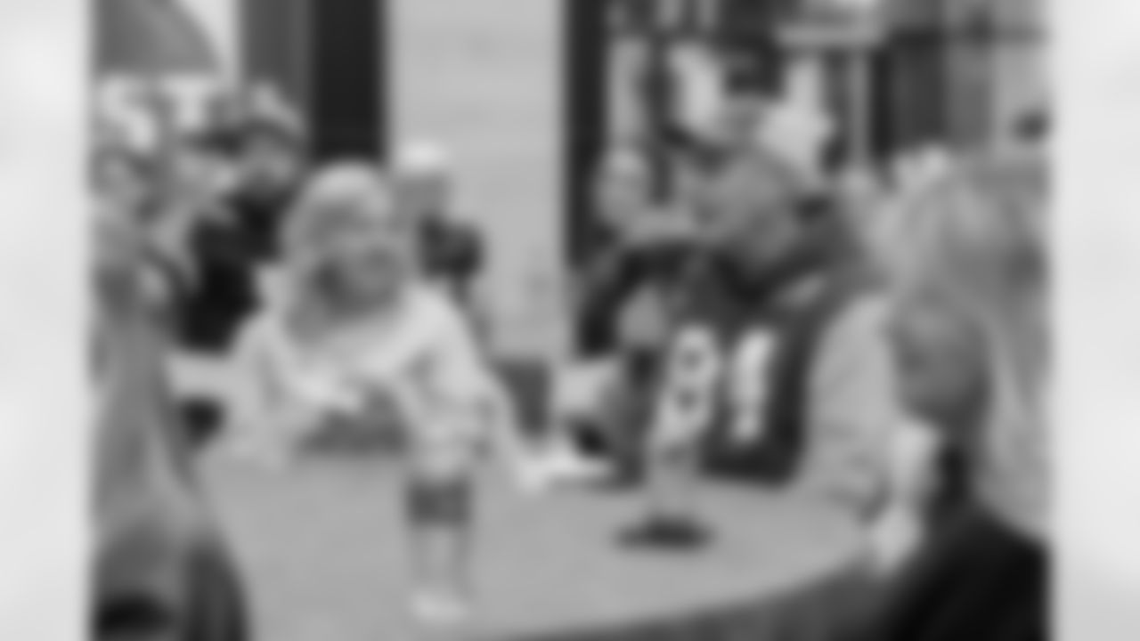 2025_1107_CR_STSLegendsReception_0329