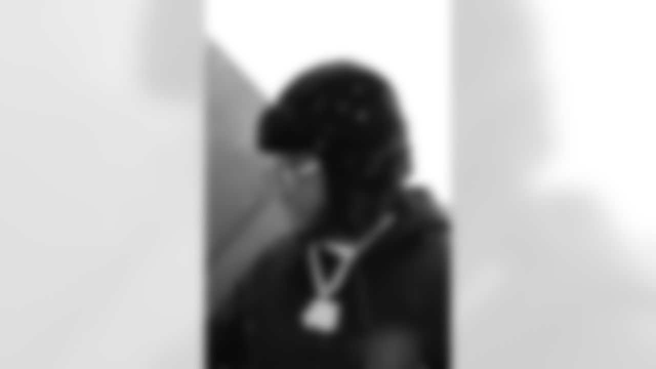 11292025_SeahawksTravel_0048