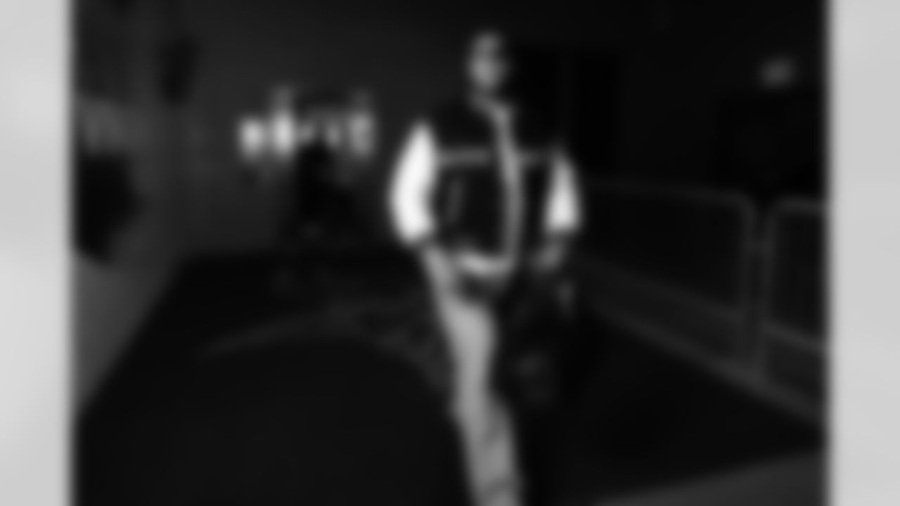 2025_1019_Vikings_Eagles_REG07_0008