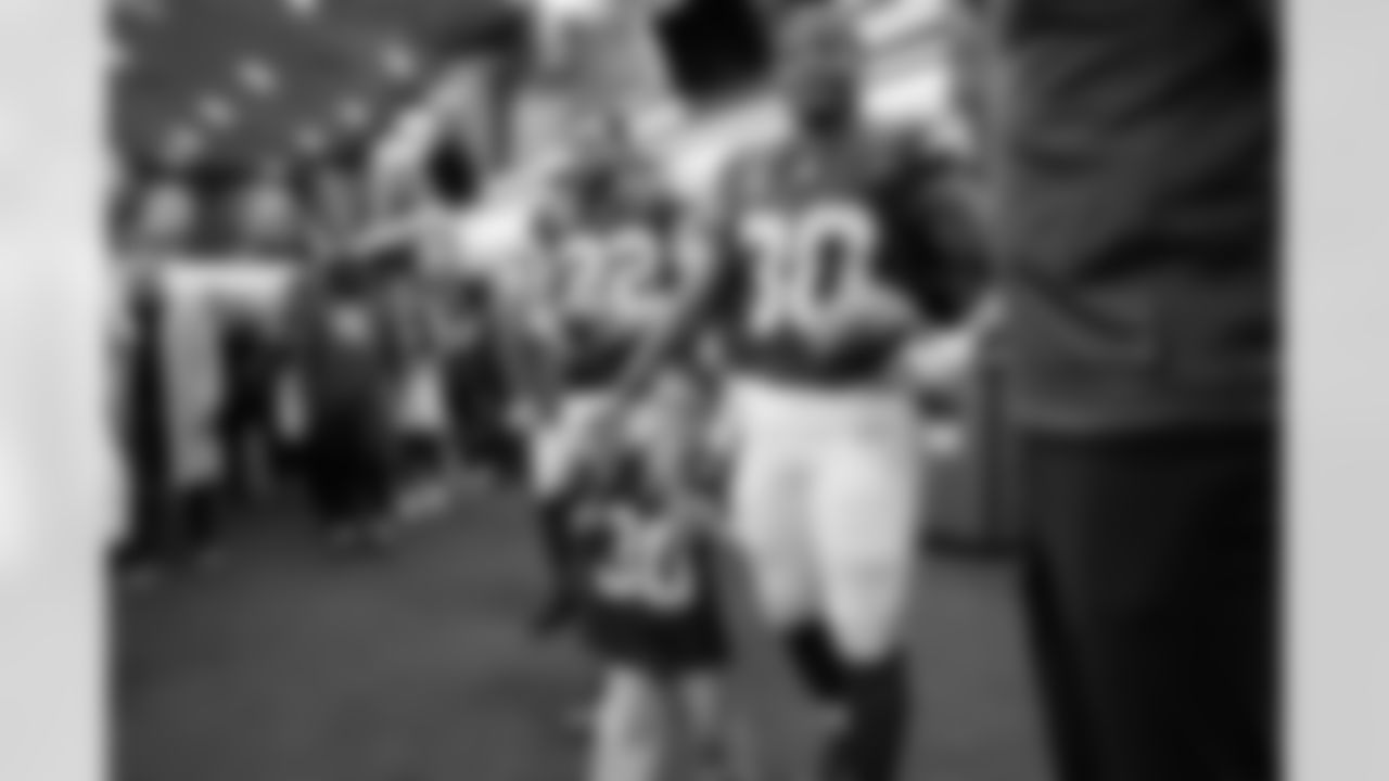 Michelle Gutierrez - L1051275