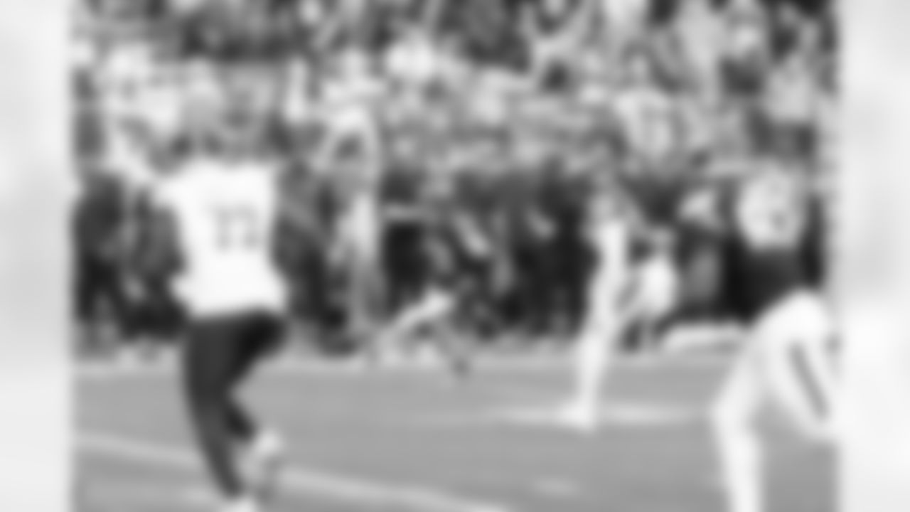 2025_1207_Vikings_Commanders_REG14_0456