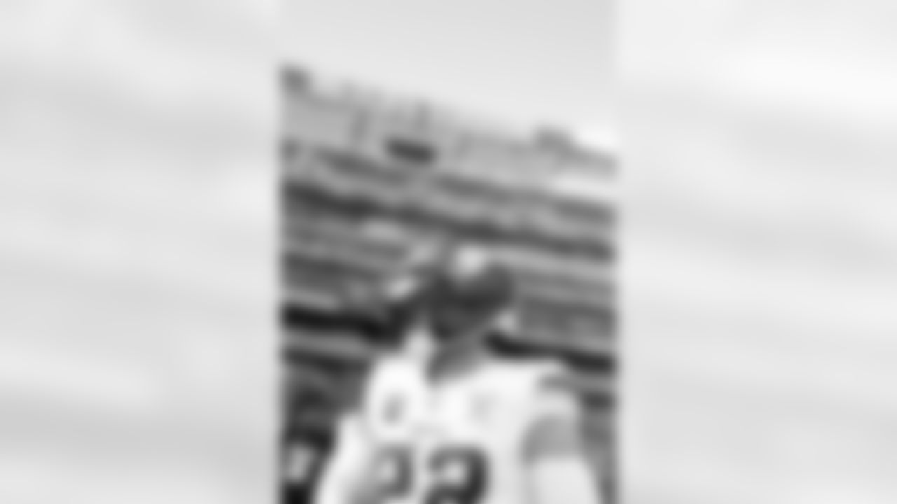 85e6f8da-038b-4654-86c6-af0d8abe4bddLobel