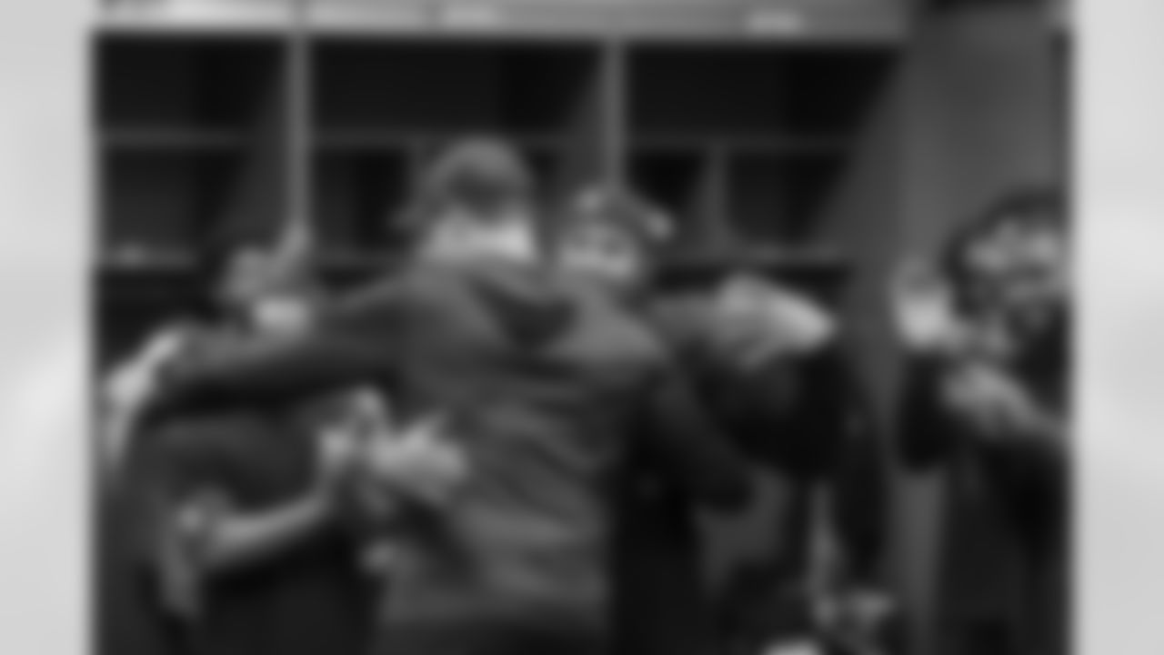 AK_Cowboys_Postgame_021