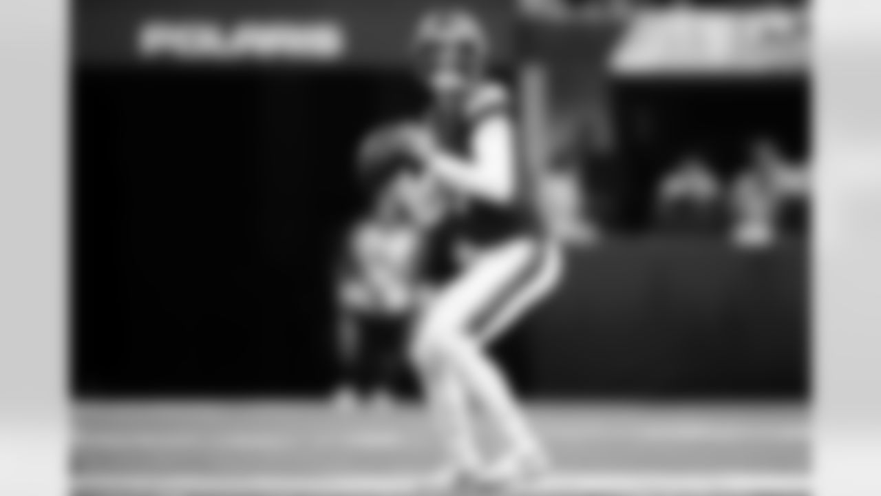 2025_1207_Vikings_Commanders_REG14_0461