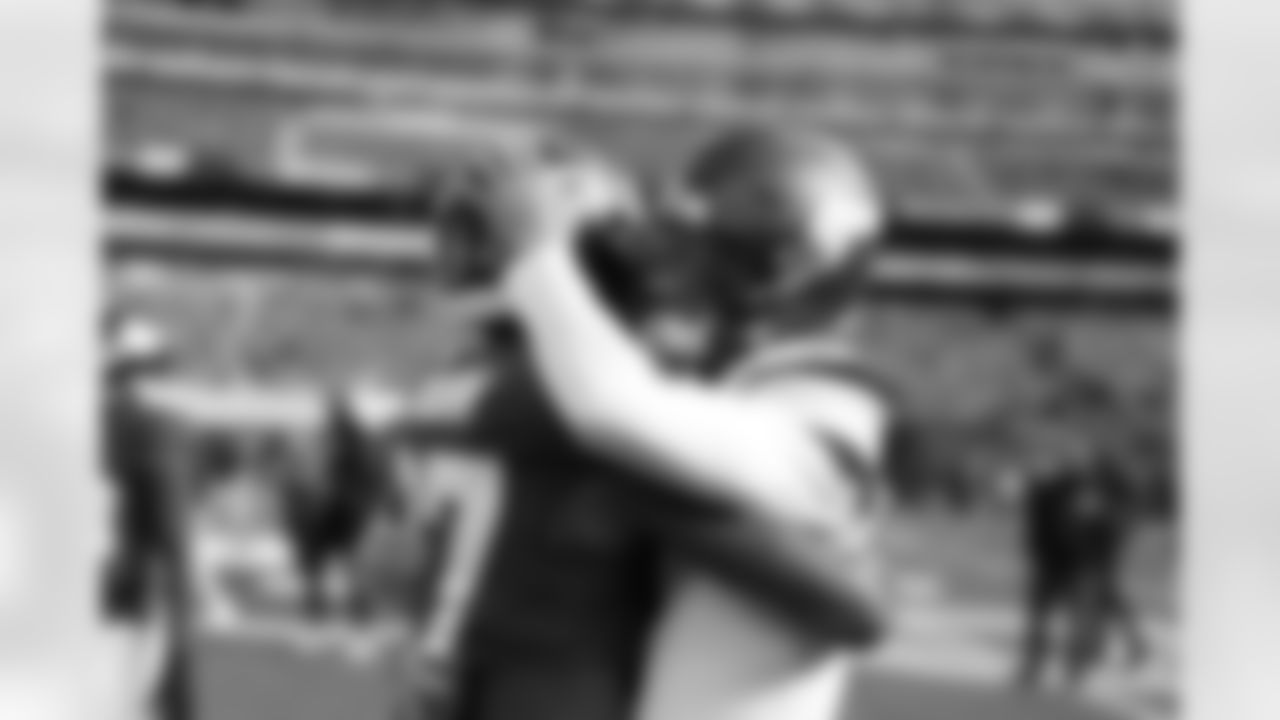 dfcef2c0-53d5-46f4-8b9c-5e6ad9287969Lobel