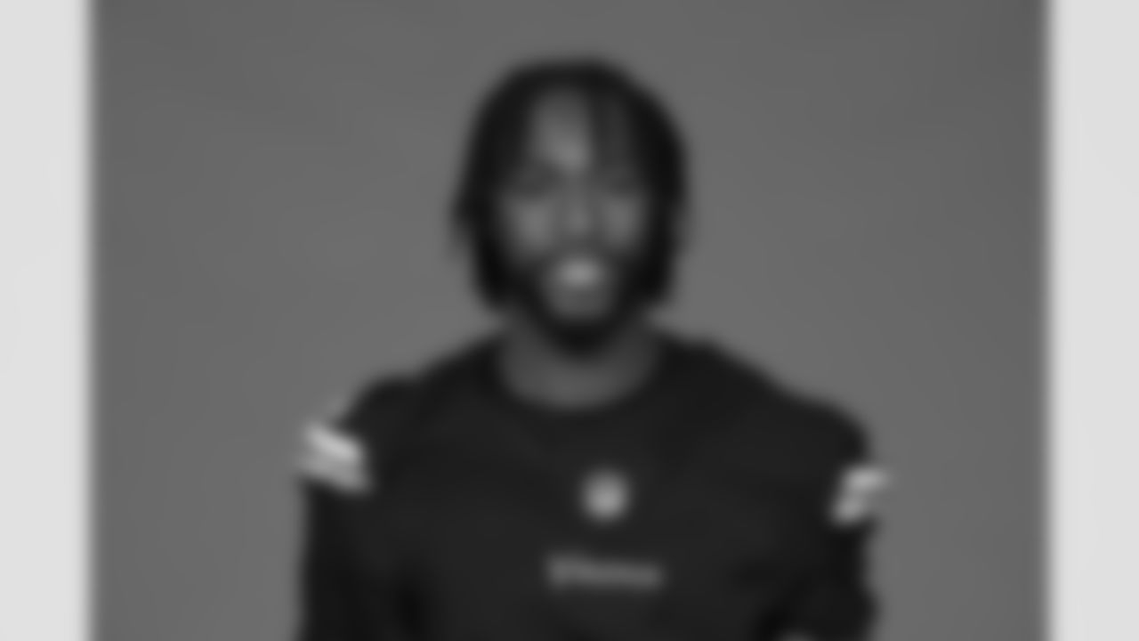 6 CB Dwight McGlothern