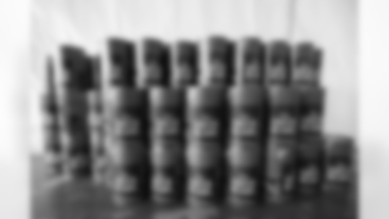 2025_ThanksgivingDriveThru_Rusco-2