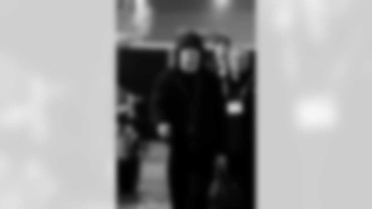 38595945_Josh_Lobel_20251221_153347