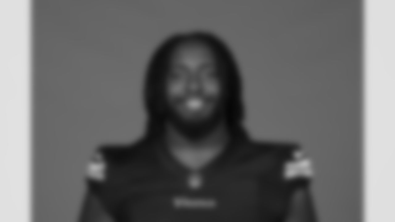 74 OL Donovan Jackson