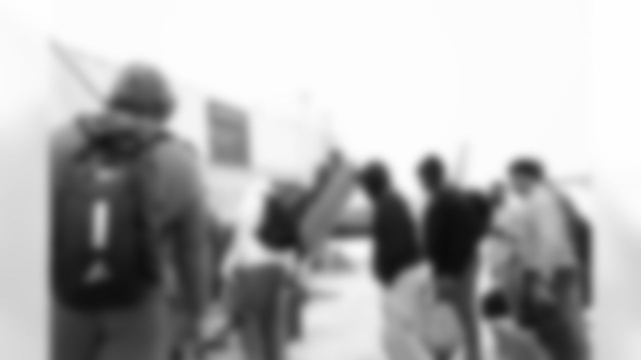 11292025_SeahawksTravel_0036