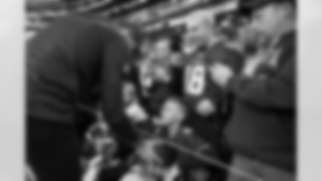 2025_1207_Vikings_Commanders_REG14_0123