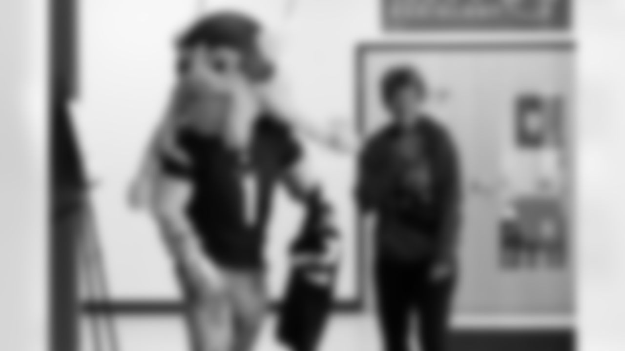 2025_1028_CR_FanOfTheYearReveal_0635