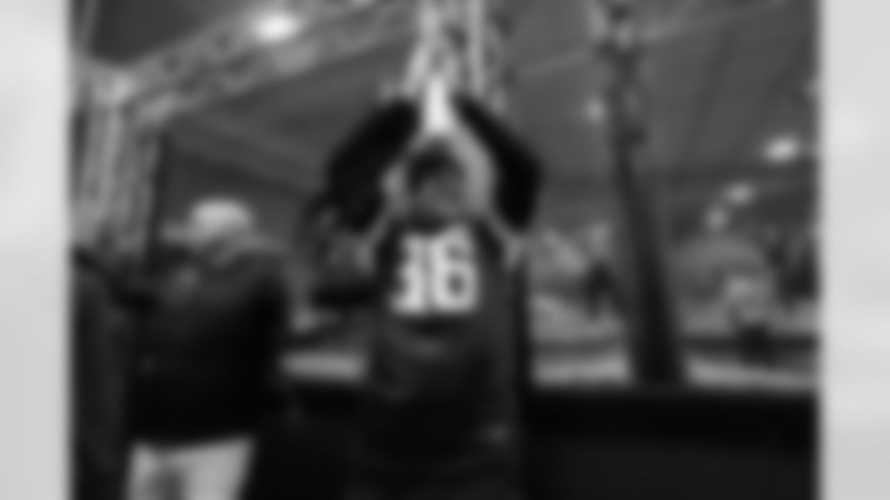 2026_Viktorbday_Rusco-19