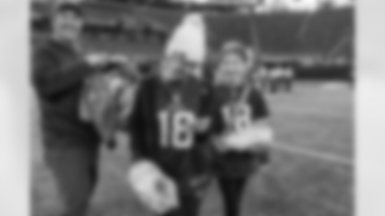 2025_1207_Events_PostgameKidsClub_0641