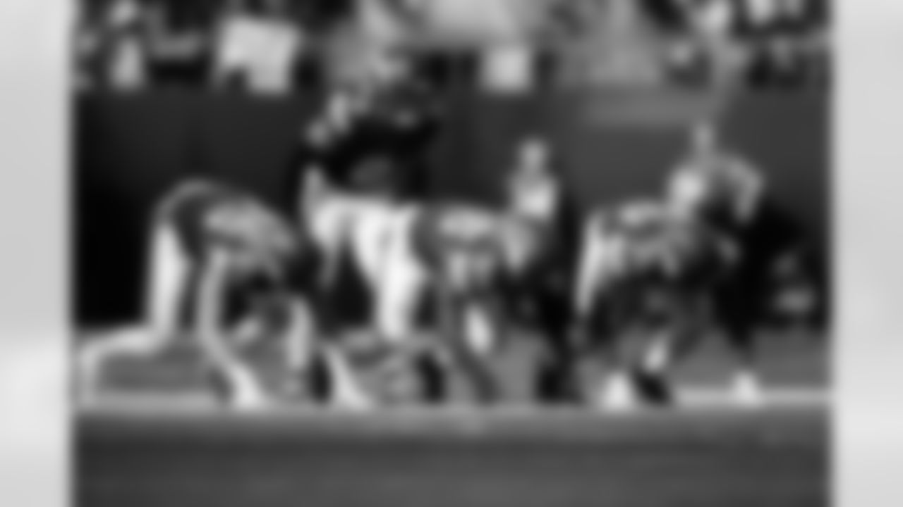 2025_1019_Vikings_Eagles_REG07_0313