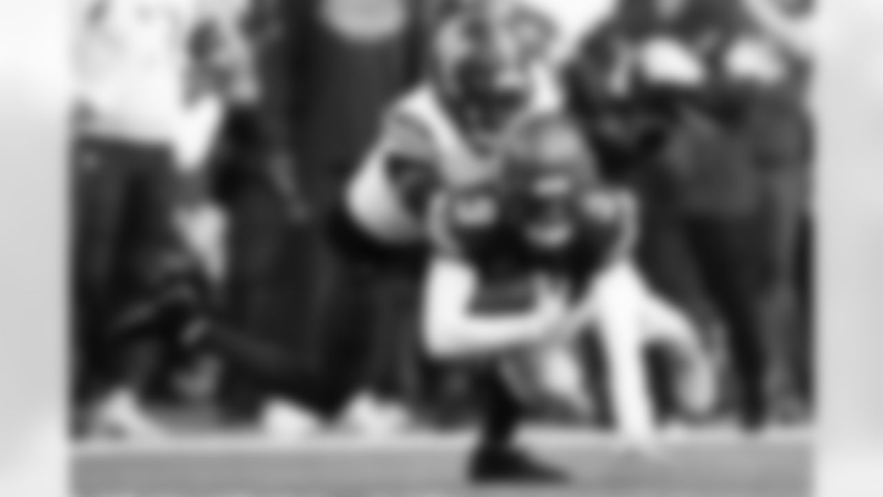 2025_1207_Vikings_Commanders_REG14_0498