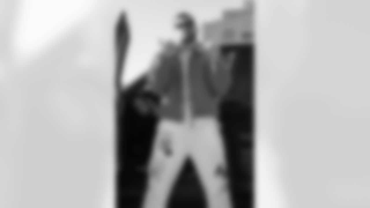 2025_1019_Vikings_Eagles_REG07_1016